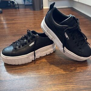 Puma Black and White Athletic Shoes